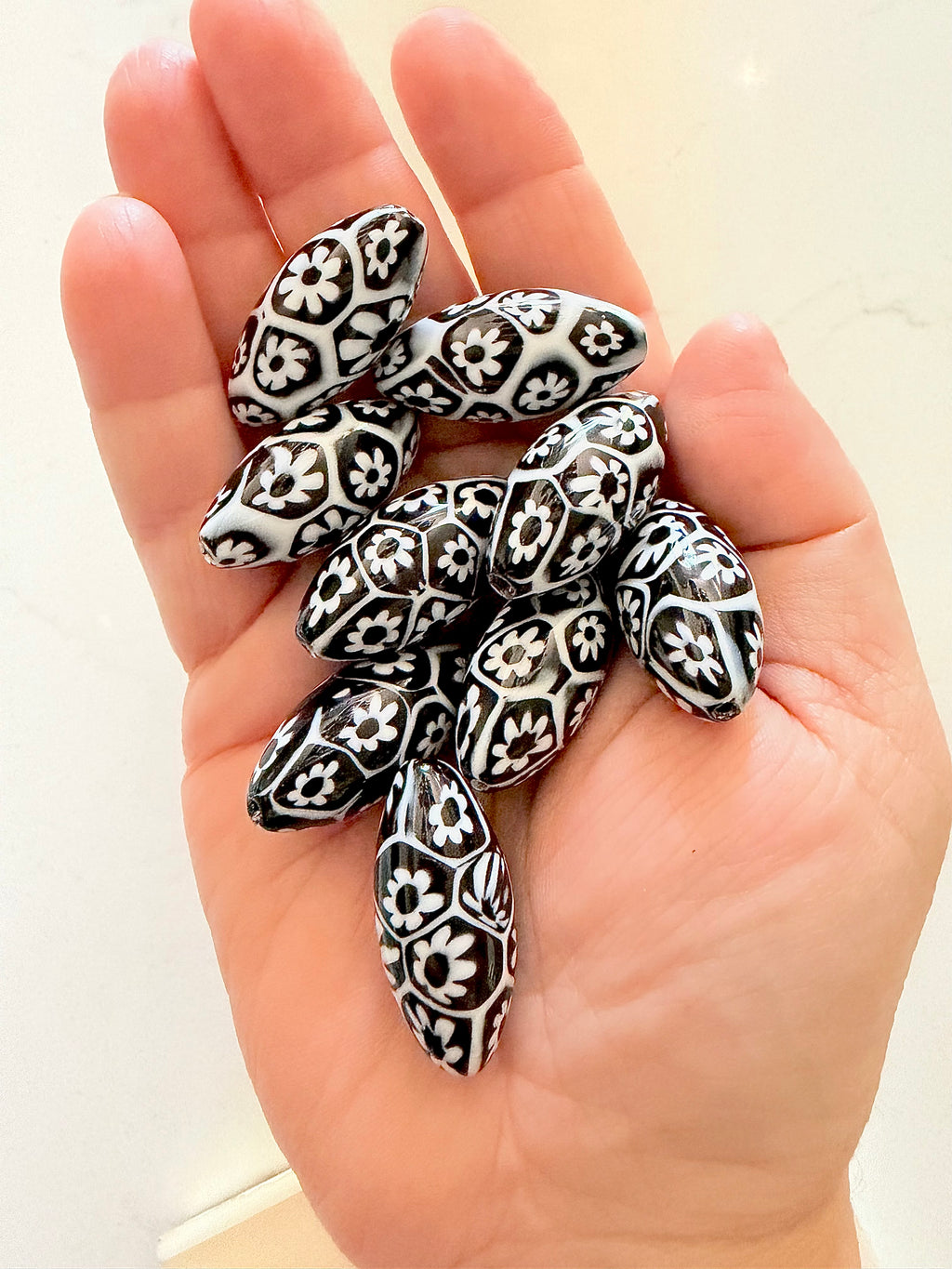 RARE Large Olive Ercole Moretti Millefiori Black & White Bead