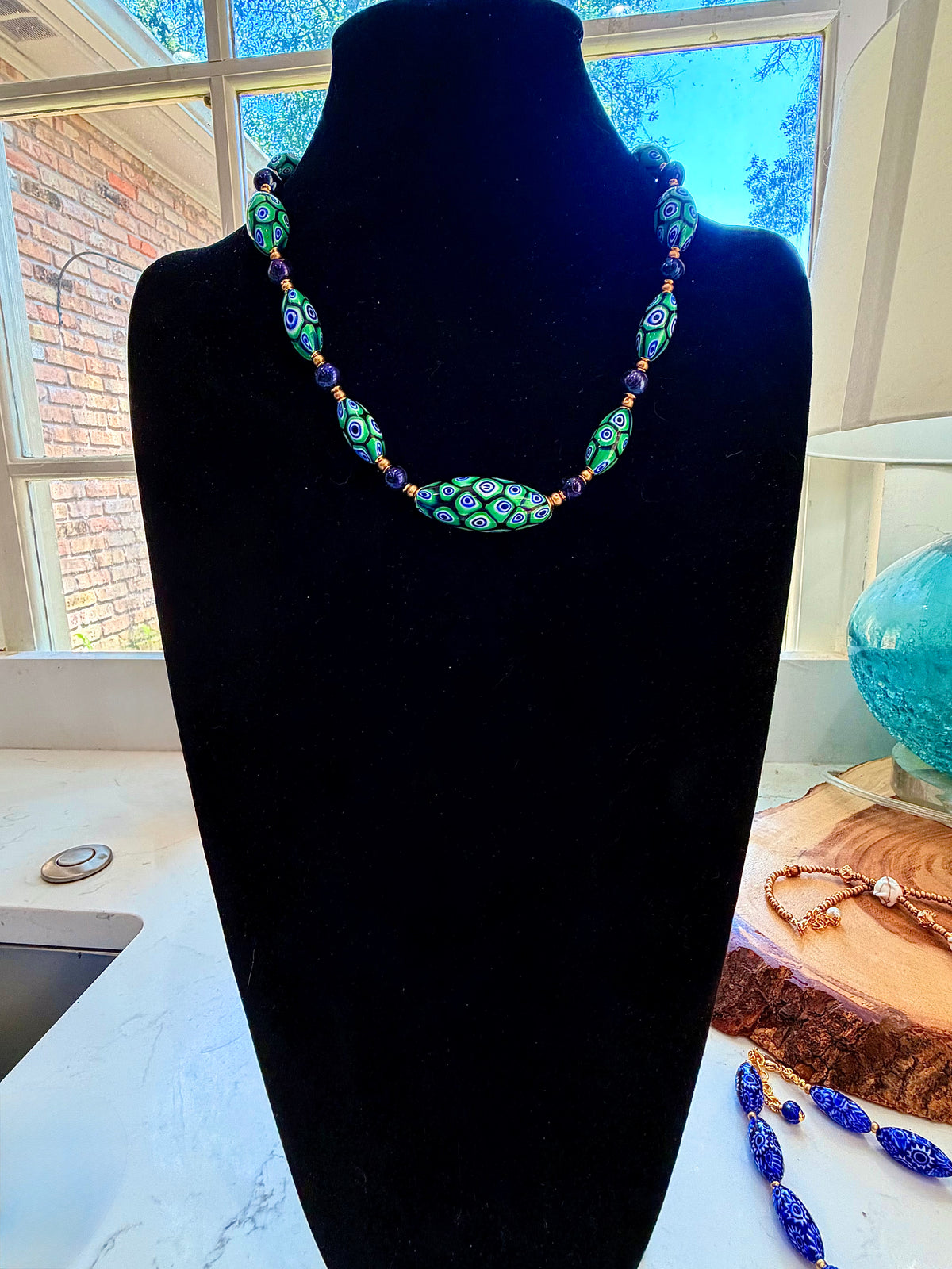 Rosario Leonardi Dramatic Green & Navy Themed 22” Necklace Featuring Black Freshwater Pearls