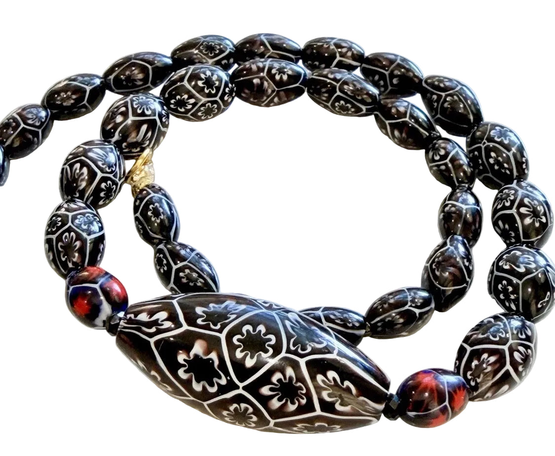 Rosario Leonardi Black & White 20” Featuring Ercole Moretti 1920’s Beads, Including an Extra Large Focal Bead