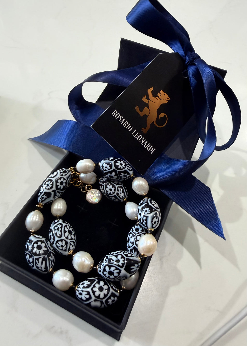 Rosario Leonardi White Freshwater Pearls With Moretti White & Black Beaded Necklace