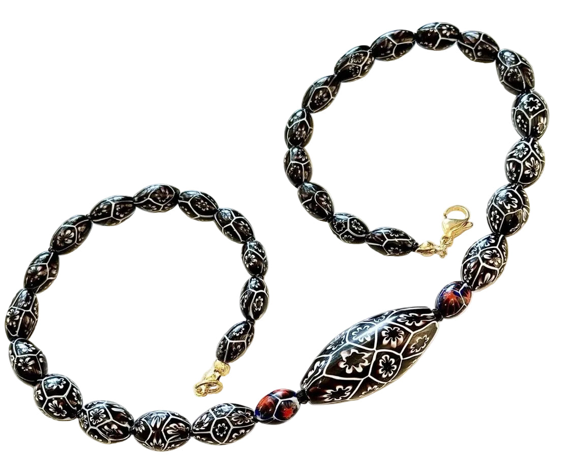 Rosario Leonardi Black & White 20” Featuring Ercole Moretti 1920’s Beads, Including an Extra Large Focal Bead