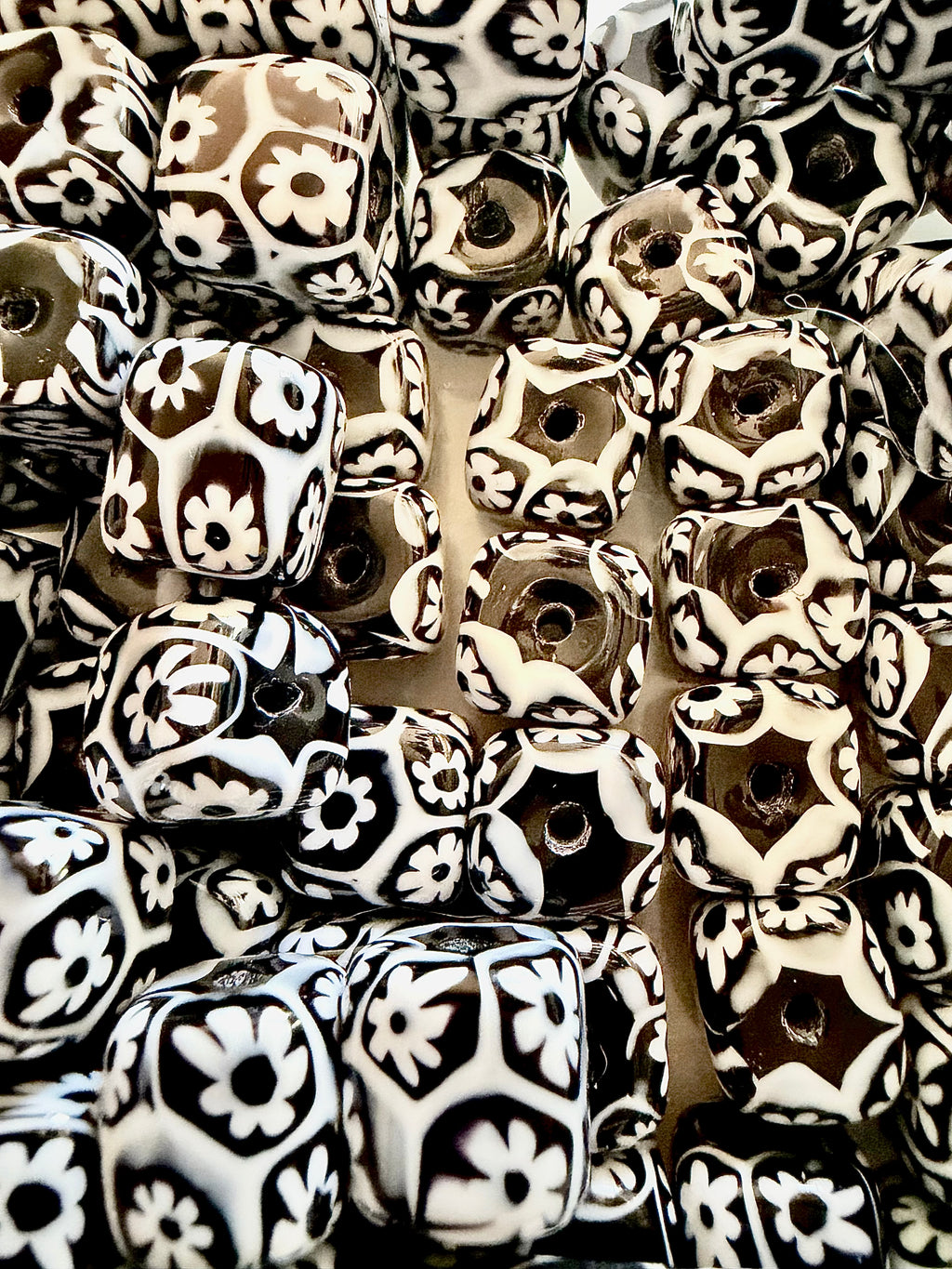 RARE Ercole Moretti Chunky Cube Millefiori Black & White Bead