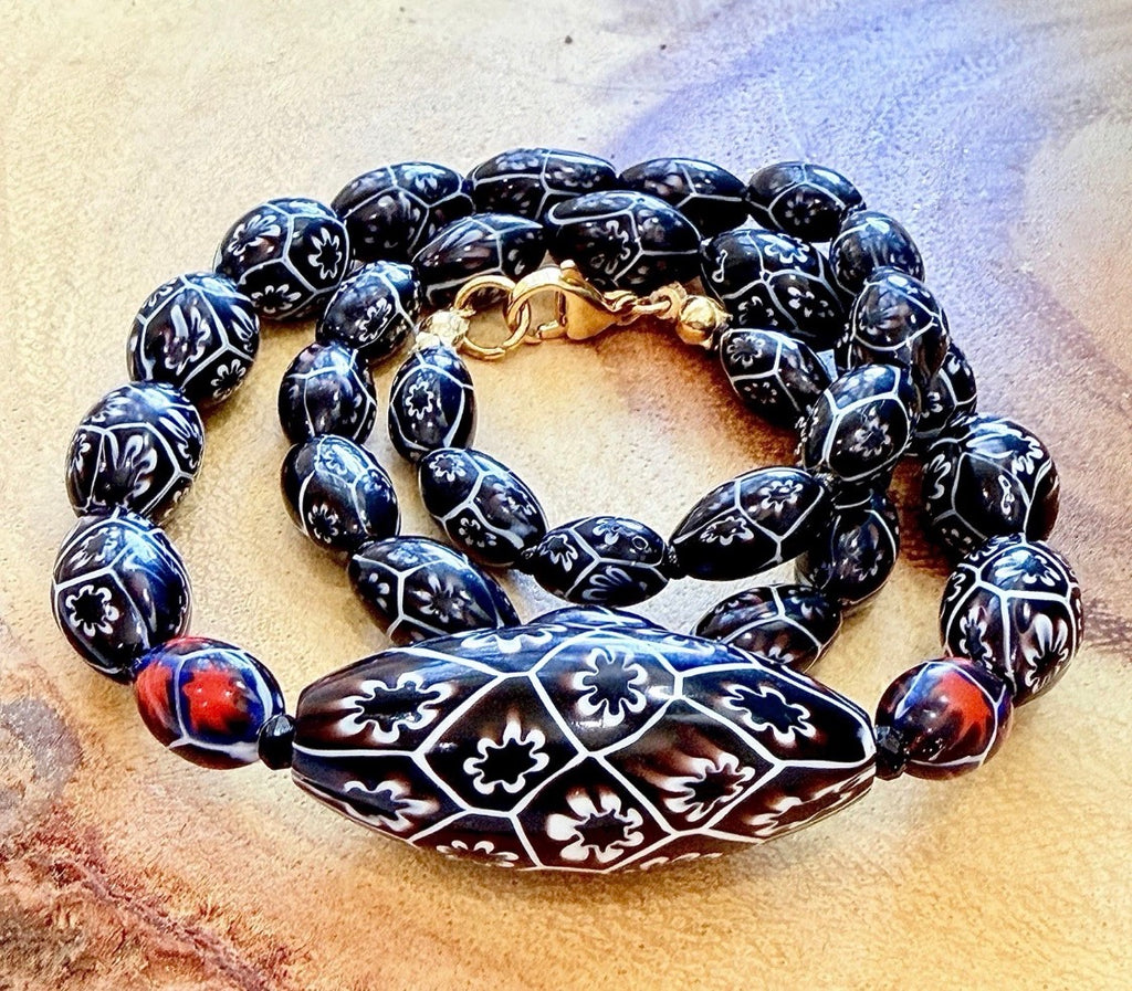 Rosario Leonardi Black & White 20” Featuring Ercole Moretti 1920’s Beads, Including an Extra Large Focal Bead