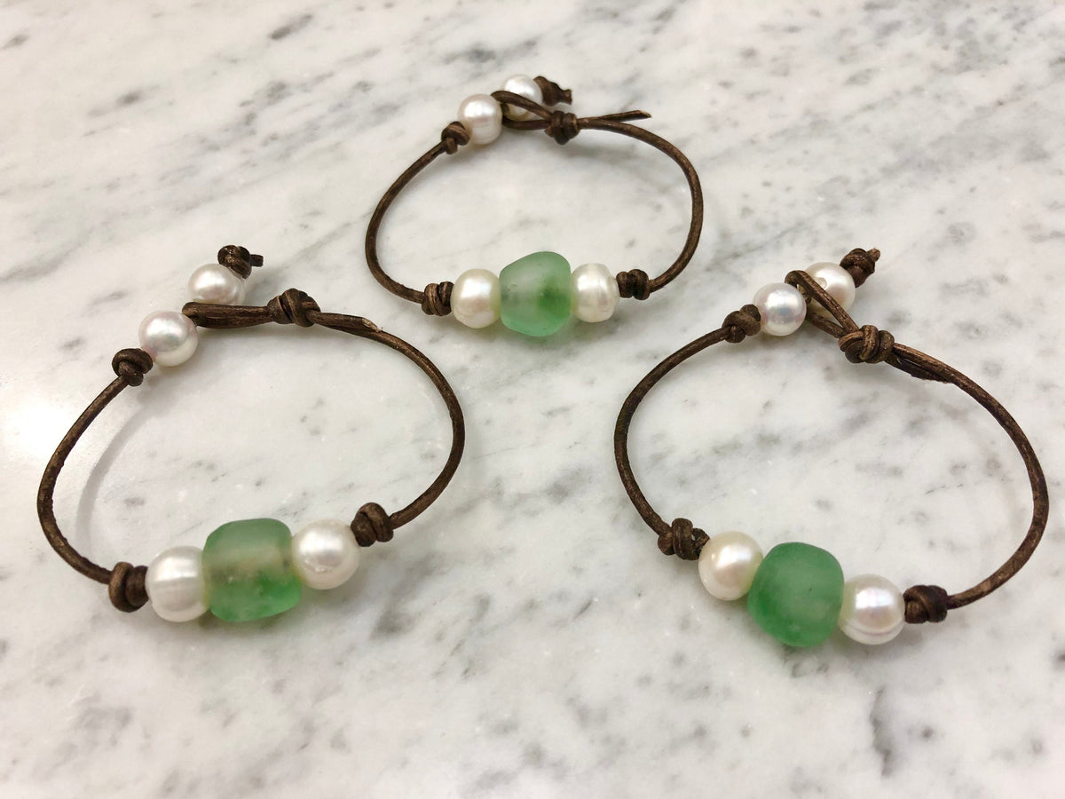 Seafoam green Seaglass and pearl bracelet