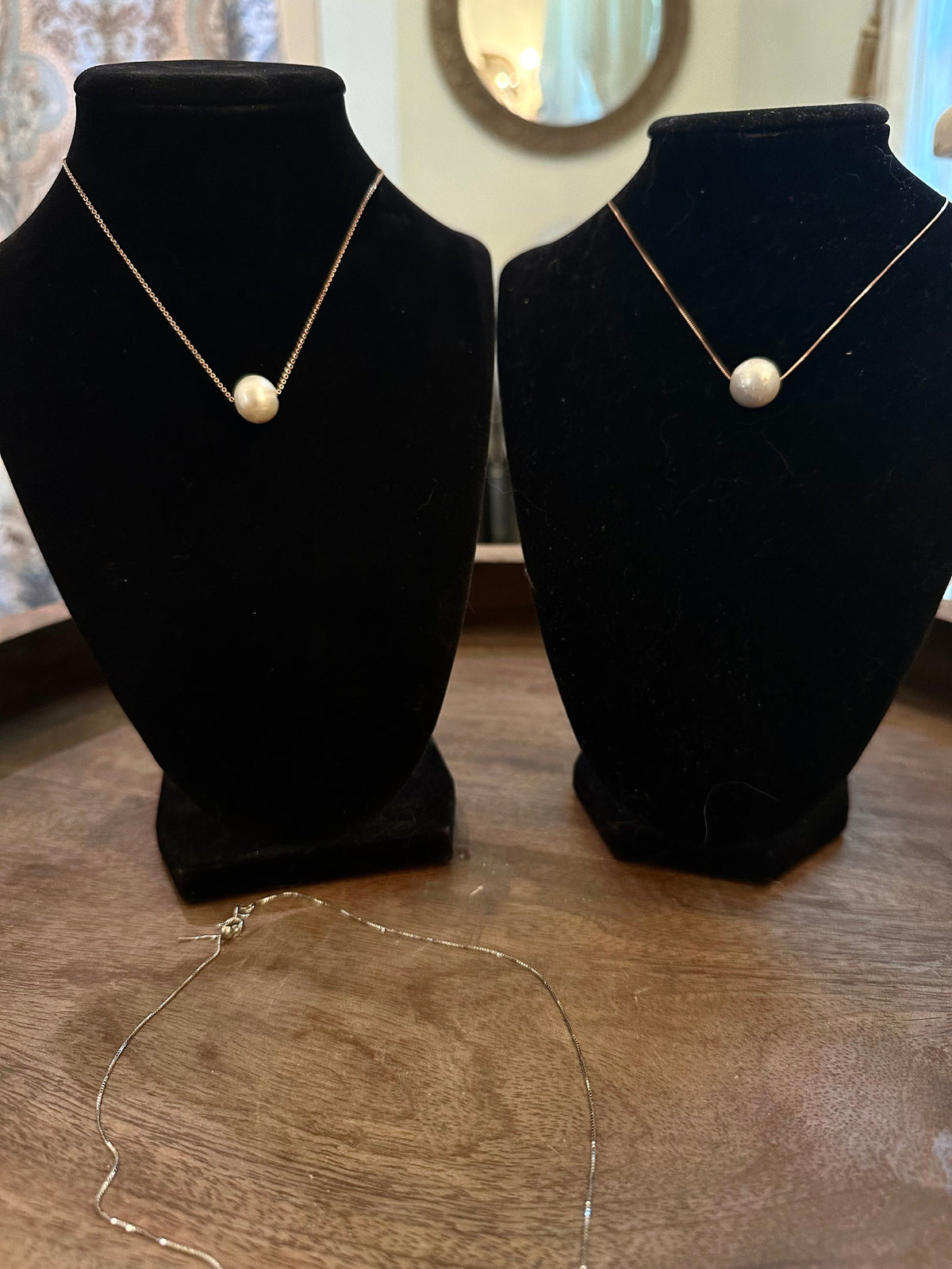Single Statement Pearl on Sterling Adjustable Chain