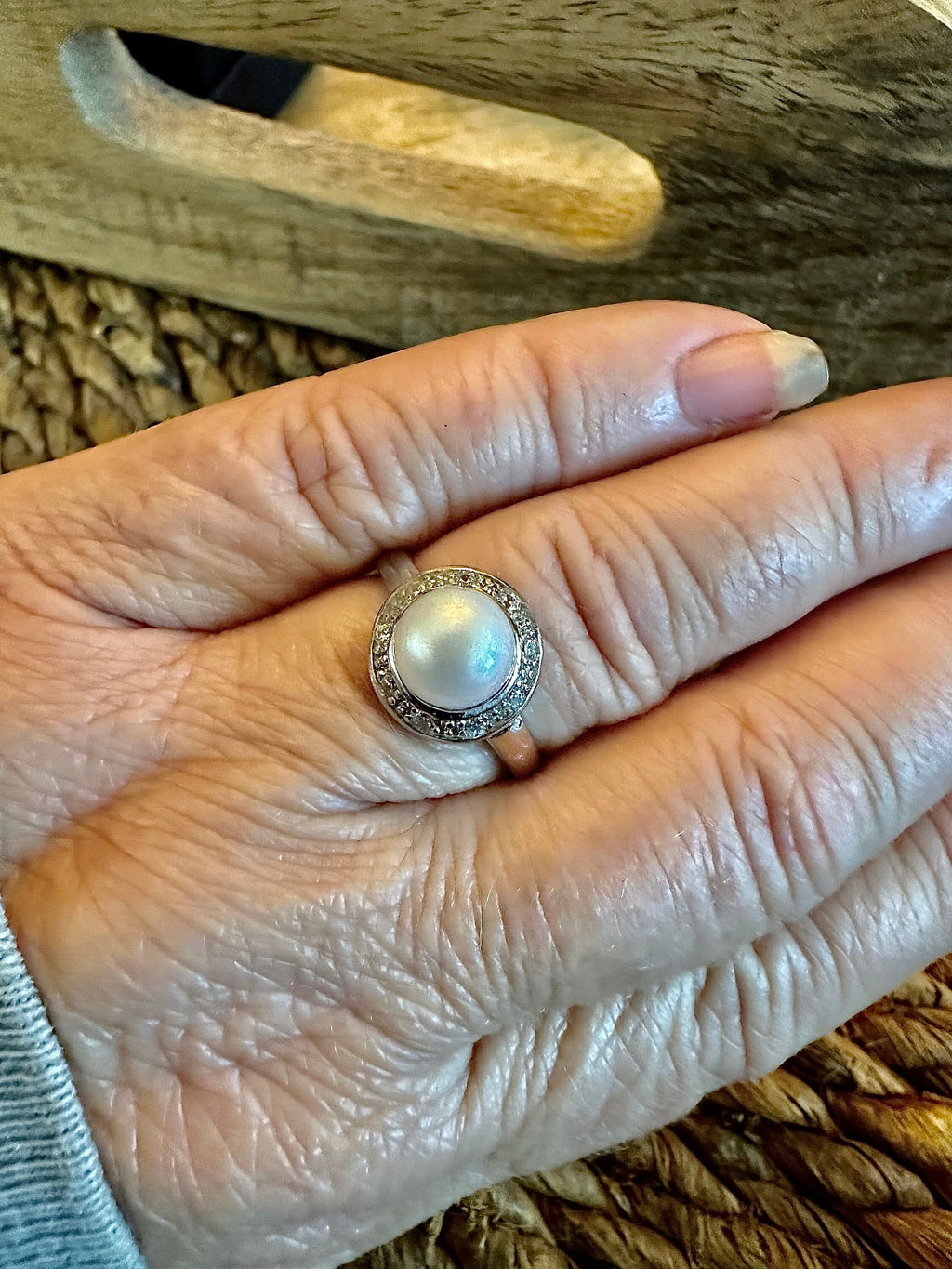 Classic Sterling Silver Ring with White Freshwater Pearl