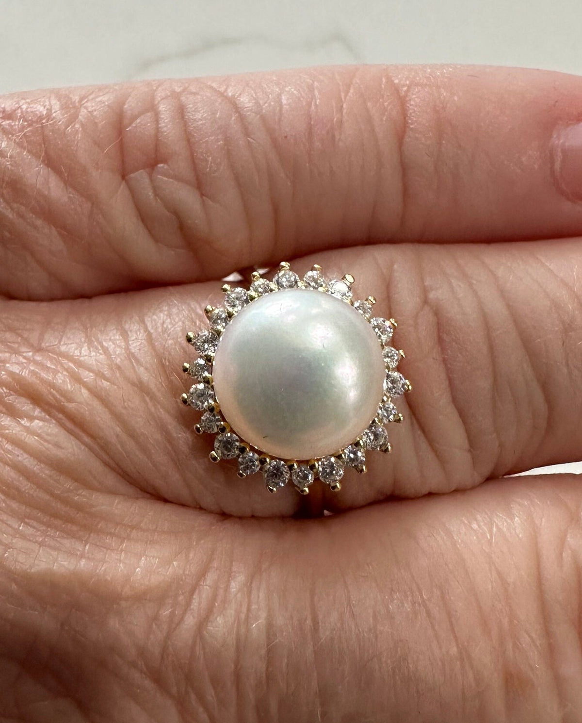 10MM Freshwater Pearl Ring set in 925 Silver