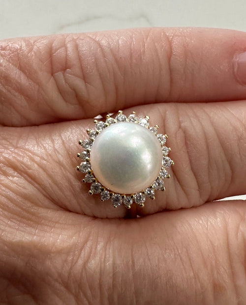 10MM Freshwater Pearl Ring set in 925 Silver