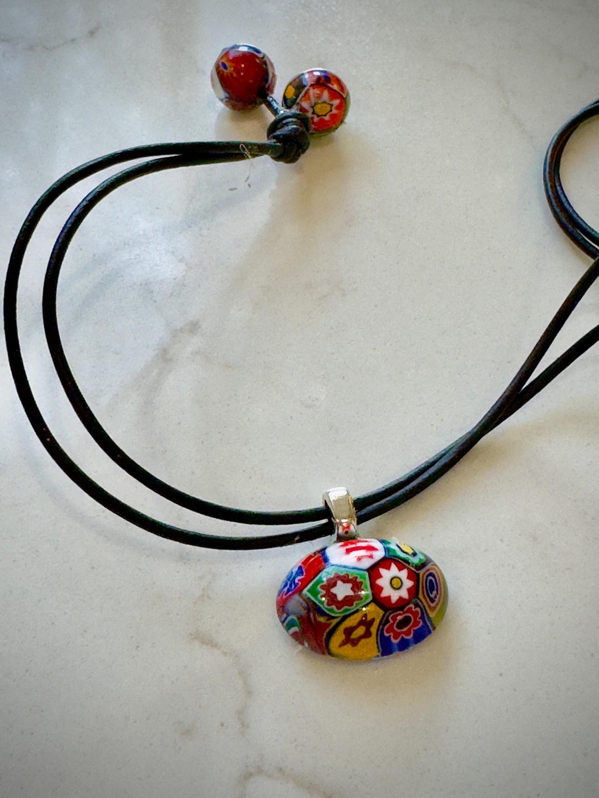 Ercole Moretti 18” Oval Choker Necklace on Double Stranded Black Rolled Leather.
