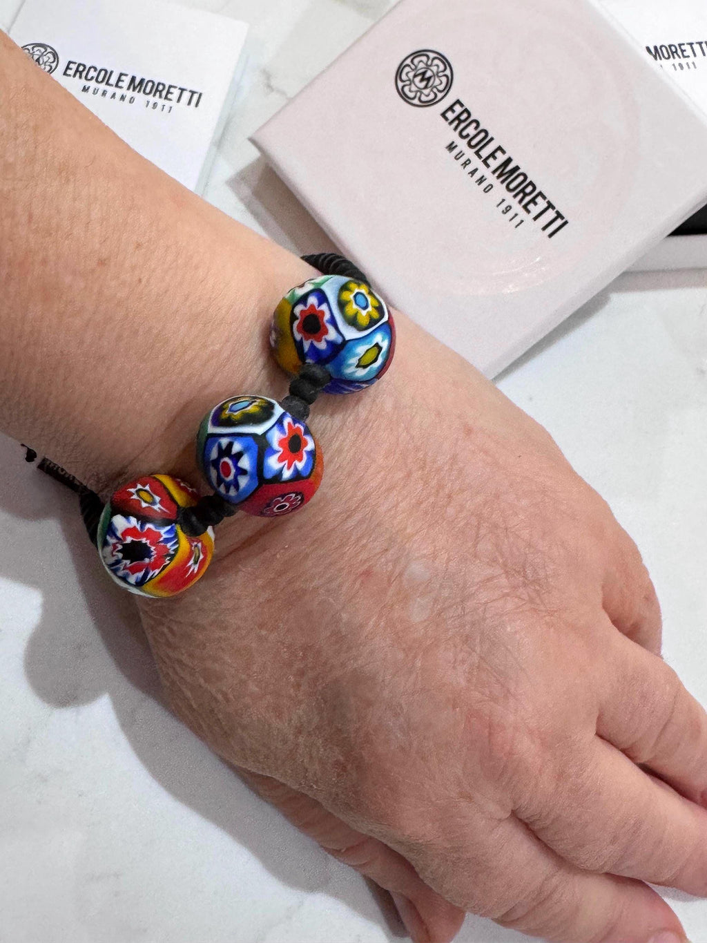 Stretchy Ercole Moretti Beaded Bracelet in Traditional Flagship Bead in Rounds