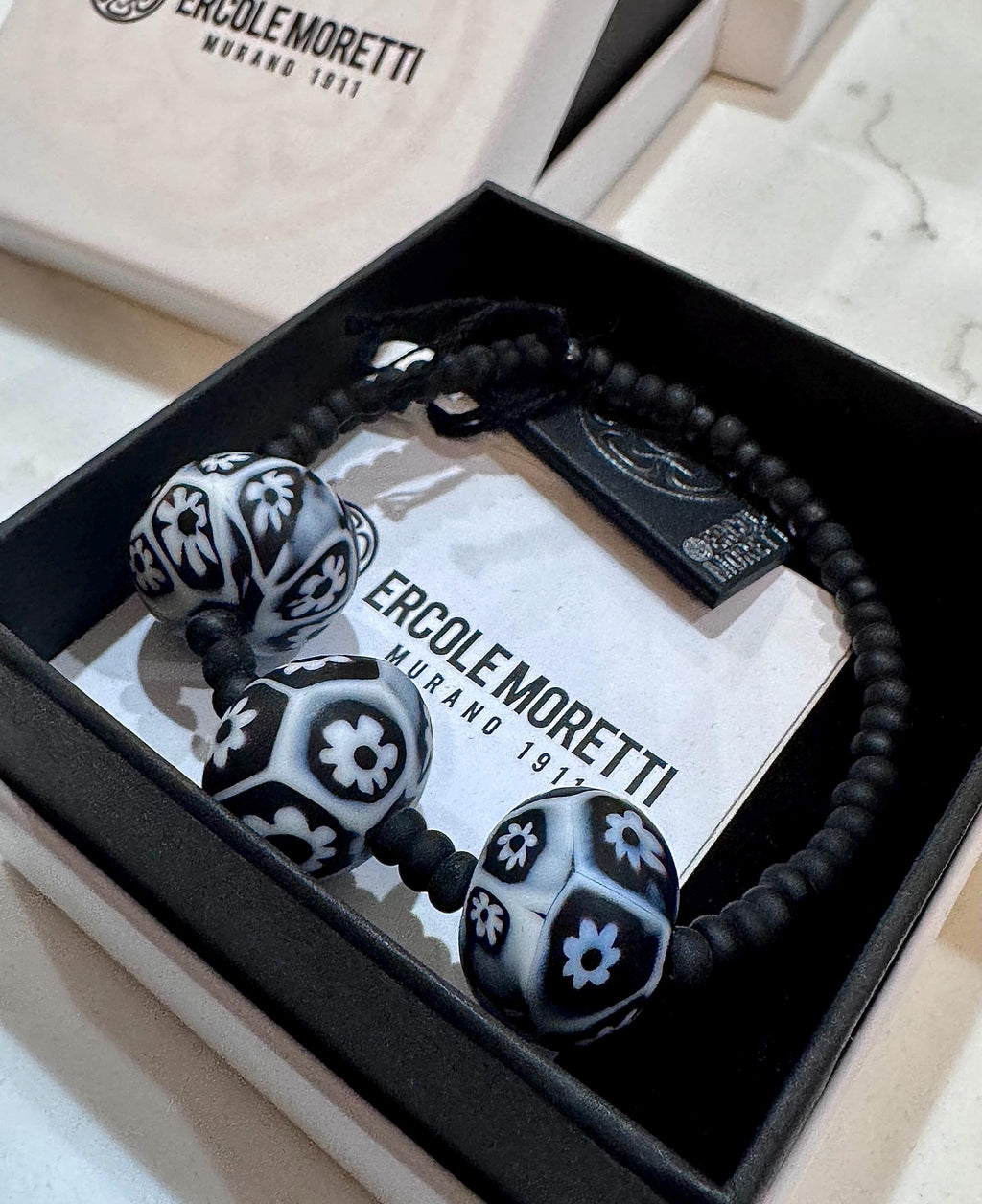 Ercole Moretti Murano Beaded Bracelet - Black and White Egg Bead