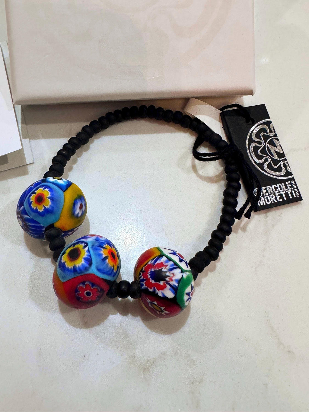 Stretchy Ercole Moretti Beaded Bracelet in Traditional Flagship Bead in Rounds