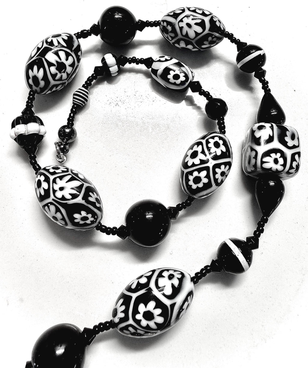 Rosario Leonardi Black White Murano Glass Necklace, Custom Ercole Moretti Beads