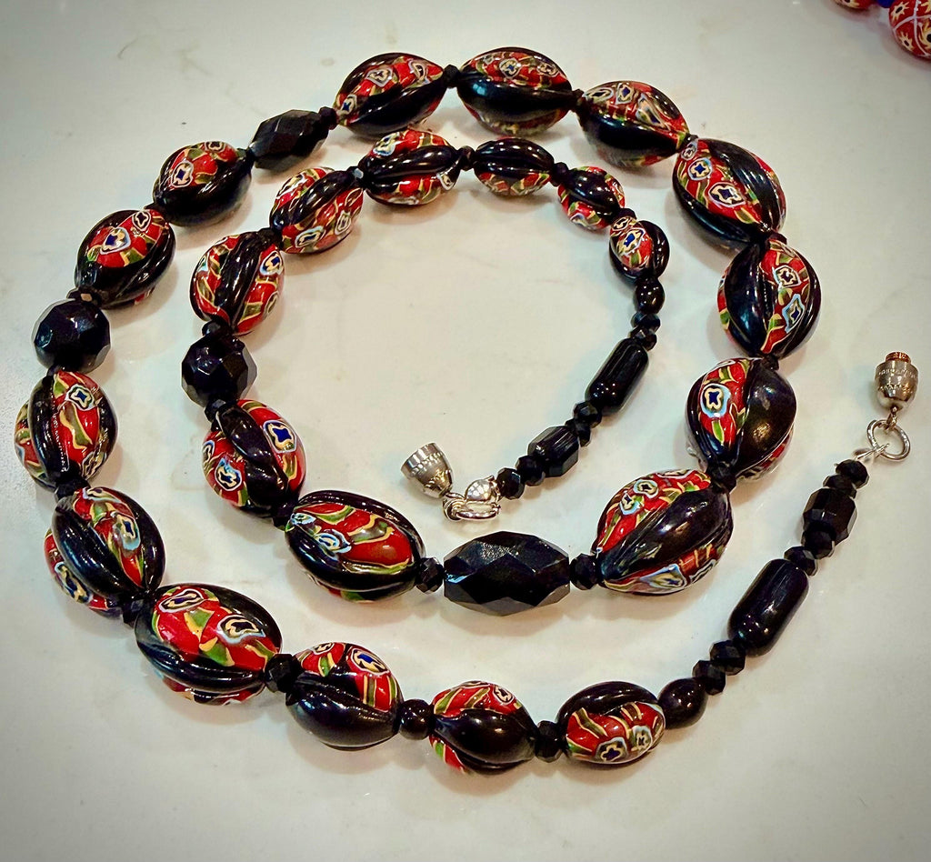 Art Deco Venetian Matched Melon Millefiori Black & Red Glass Necklace